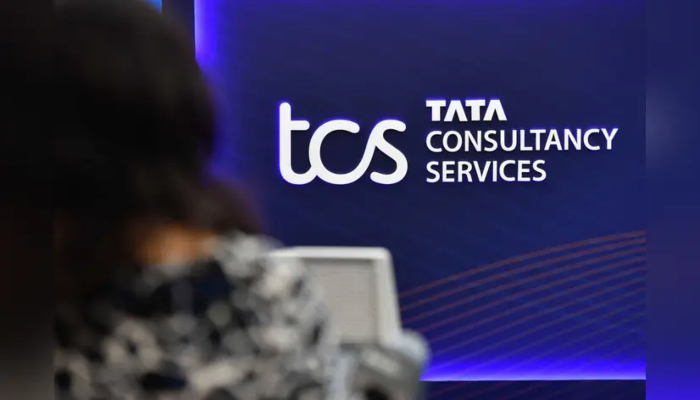 TCS Growth: जून की तिमाही में टीसीएस का मुनाफा 6 प्रतिशत बढ़ा, अगस्त में 11 रुपये का अंतरिम लाभांश देगी कंपनी