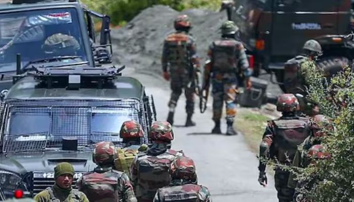 Kishtwar Encounter: किश्तवाड़ मुठभेड़ में जैश के 2 आतंकवादी ढेर, सुरक्षाबलों ने इलाकों को घेरा