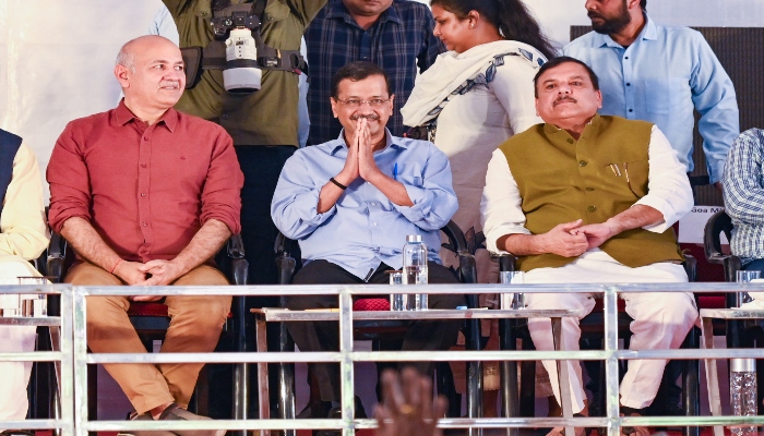 Delhi High Court Kejriwal Case: केजरीवाल, सिसोदिया और दुर्गेश पाठक को चुनाव लड़ने से रोकने की बड़ी साजिश नाकाम!