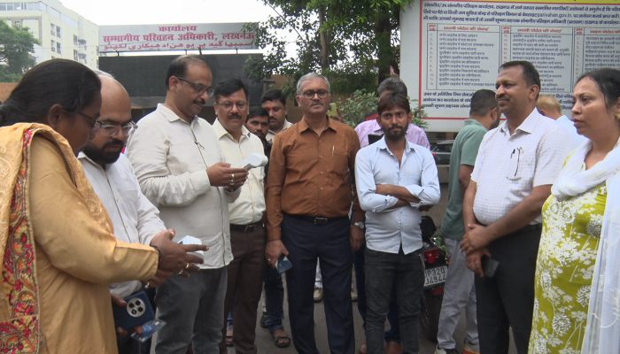लखनऊ आरटीओ ऑफिस में शुरू हुई डिजिटल भुगतान की सुविधा, ऑनलाइन जमा कर सकेंगे टैक्स और जुर्माना