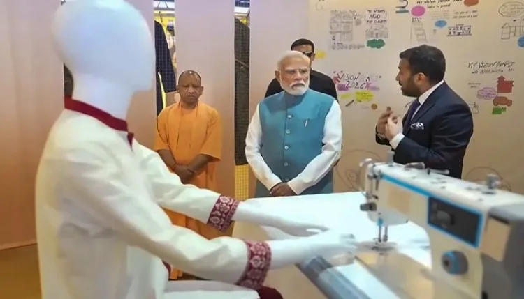 पीएम मोदी ने काशी को दी सौगात, टेक्सटाइल फैक्ट्री का किया उद्घाटन