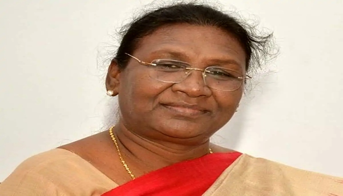 और फिर महामहिम की आंखों से बहने लगे आंसू