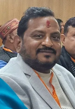 मखाना, मक्का और शहद के उत्पादन का सही मूल्य नहीं मिल पाता