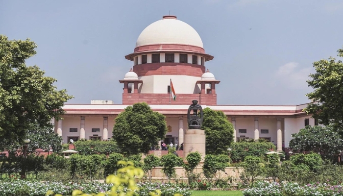 Supreme Court Notice: बाढ़ और अवैध पेड़ कटाई पर सुप्रीम कोर्ट सख्त, पंजाब, हिमाचल, उत्तराखंड और जम्मू-कश्मीर को नोटिस