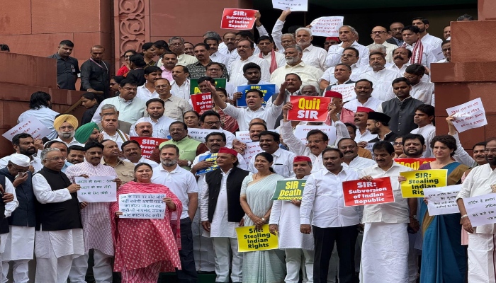 संसद का रण : बिहार के 'SIR' से लेकर 'ऑपरेशन सिंदूर' तक गतिरोध बरकरार, चर्चा होगी हंगामेदार