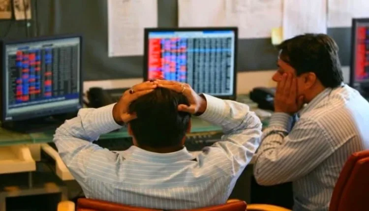 Stock Market: शेयर बाजार में लगातार दूसरे दिन भारी गिरावट