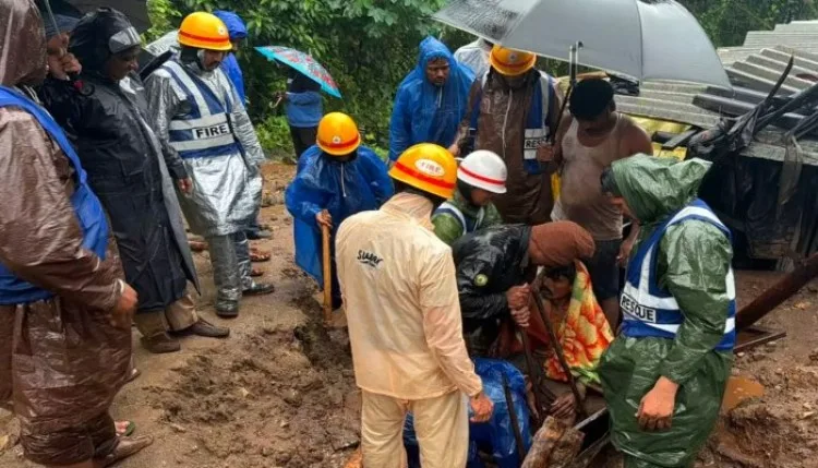 Karnataka Landslide: शिवमोग्गा में भूस्खलन से उजड़ गया पूरा परिवार