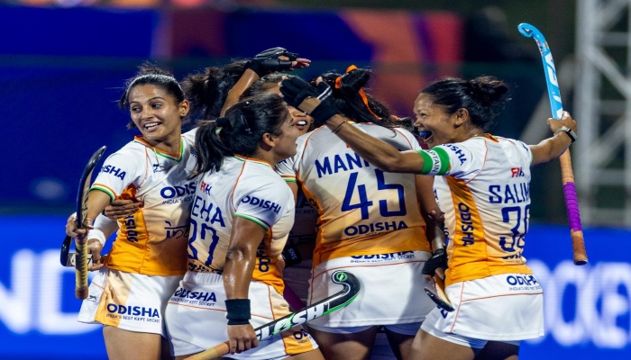 Indian women's hockey team tours Argentina : नवनीत कौर के नेतृत्व में मैदान पर उतरेंगी बेटियाँ