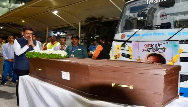 नम आंखों से नाना पाटेकर को दी अंतिम विदाई, डोणजे में उमड़ा हुजूम
