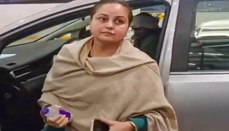 RJD में बढ़ी अंदरूनी कलह, हरेलाल यादव के निष्कासन पर रोहिणी आचार्य भड़कीं, पार्टी नेतृत्व पर साधा निशाना