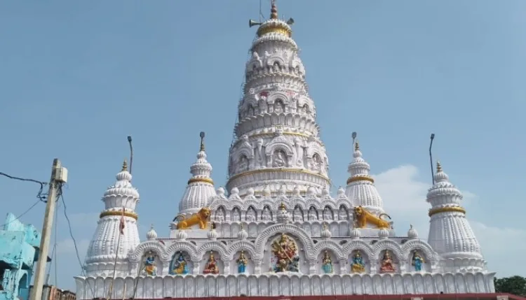 झारखंड के देवघर का प्राचीन मंदिर, जहां 160 सालों से हो रही दुर्गा पूजा