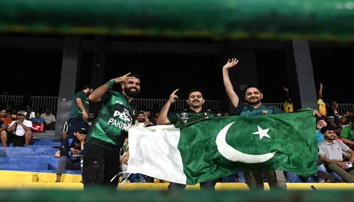 Pakistan vs Sri Lanka T20 World Cup Live: पाकिस्तान के सामने 'करो या मरो' की चुनौती, जानें क्या है सेमीफाइनल में पहुँचने का कठिन समीकरण