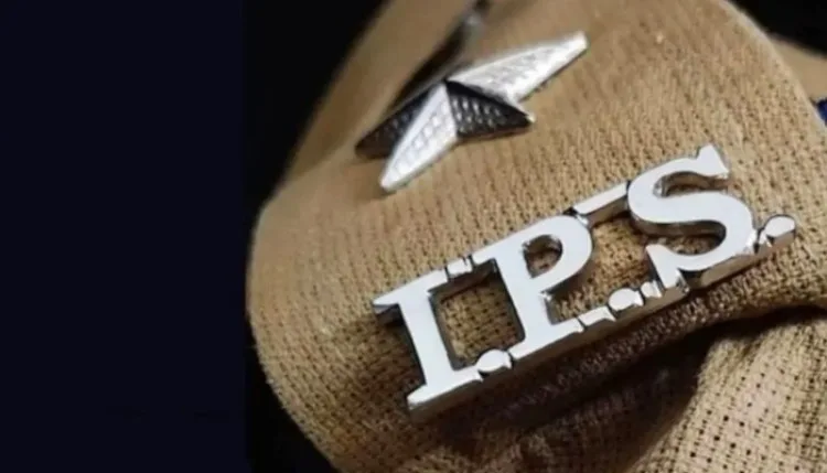 यूपी में 20 IPS अफसरों का तबादला, रवीना त्यागी बनी बाराबंकी की नई एसपी