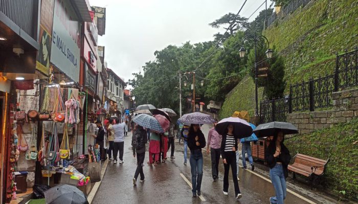 गलत हुई मौसम विभाग की भविष्यवाणी, मौसम ने अचानक बदली करवट