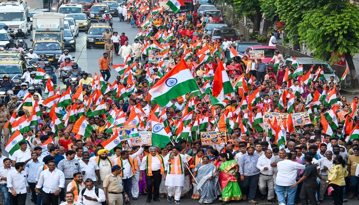 केंद्र सरकार ने ‘वंदे मातरम’ के लिए जारी किया अनिवार्य प्रोटोकाल,सरकारी कार्यक्रमों में पहले वंदेमातरम, फिर राष्ट्रगान