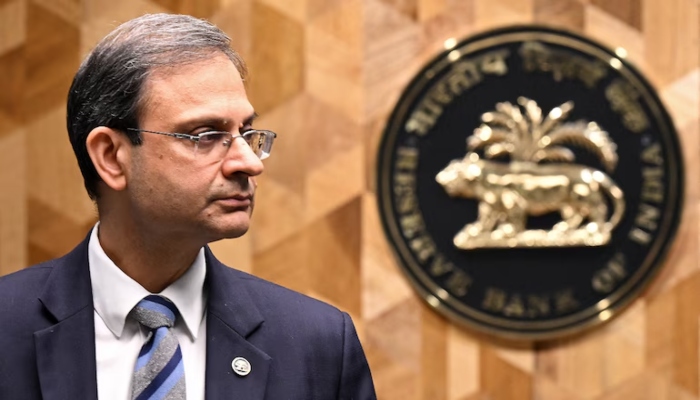 RBI Repo Rate Cut : 50 बेसिस प्वाइंट की कटौती, भारतीय बाजार ने किया ज़ोरदार स्वागत, सेंसेक्स 700 अंक से ज्यादा उछला!