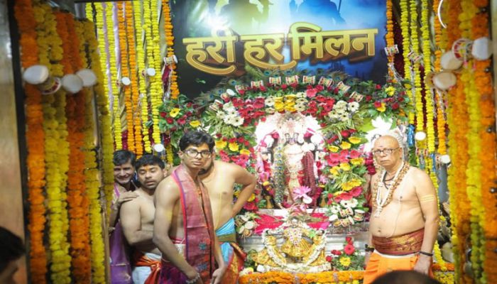 हरि-हर मिलन : श्रीहरि को बाबा महाकाल ने सौंपा सृष्टि का भार, हजारों श्रद्धालु बने साक्षी