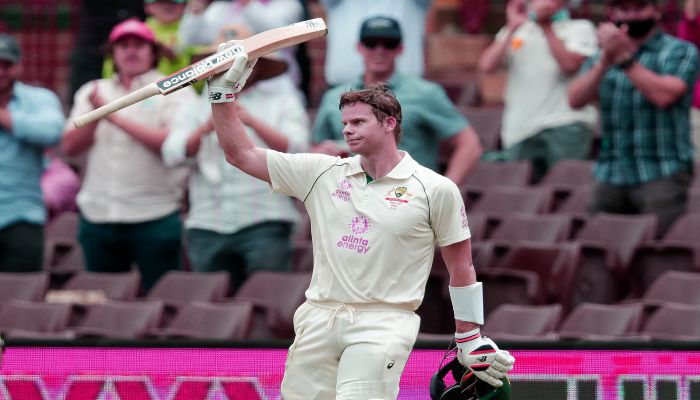 AUS vs ENG: सिडनी टेस्ट में स्टीव स्मिथ का ऐतिहासिक शतक, ब्रैडमैन और सचिन को भी छोड़ा पीछे