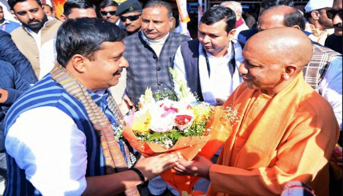 मथुरा पहुंचे नितिन नबीन, कार्यकर्ताओं को दिया 2027 का चुनाव जीतने का मंत्र