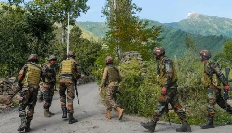 Shopian Encounter: सुरक्षाबलों को मिली बड़ी सफलता, जम्मू-कश्मीर में लश्कर का टॉप कमांडर ढेर