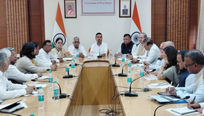शुभेंदु अधिकारी कैबिनेट ने लिए 5 बड़े फैसले, महिलाओं से लेकर कर्मचारियों तक सबका रखा गया ख्याल