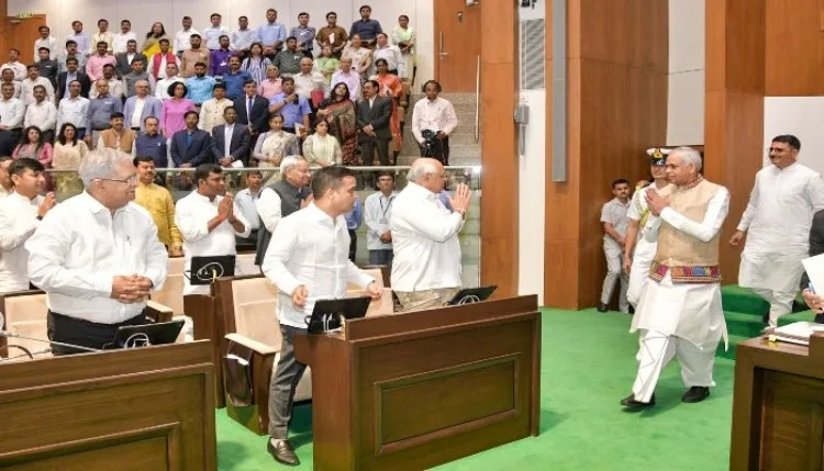 एक पेड़ मां के नाम अभियान में हिस्सा लेंगे गुजरात के 182 विधायक