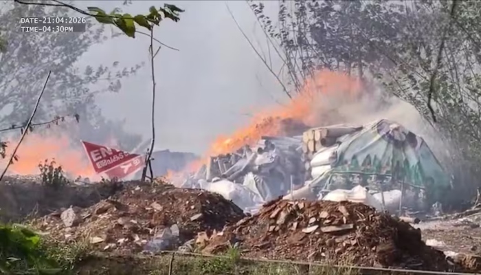 Thrissur Firecracker Factory Blast : खुशियों के 'पूरम' पर पसरा मातम, त्रिशूर की पटाखा फैक्ट्री में धमाके से 13 की मौत, देशभर में शोक