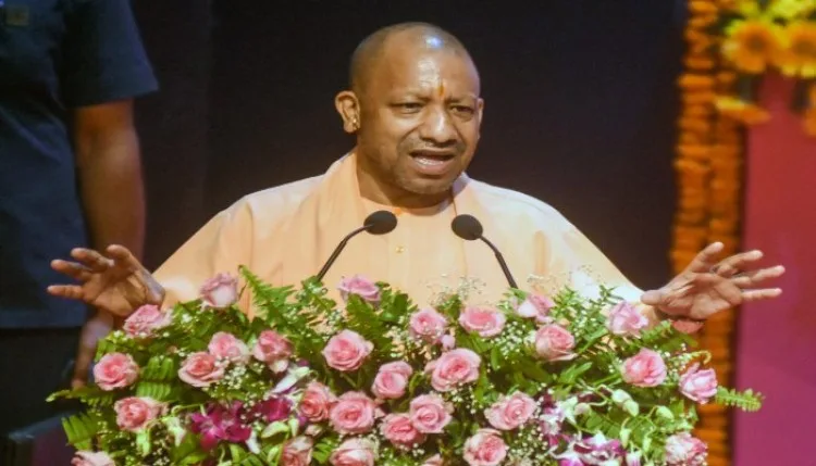 सीएम योगी का 8 जुलाई को काशी दौरा, कैशलेस चिकित्सा' योजना का करेंगे शुभारंभ