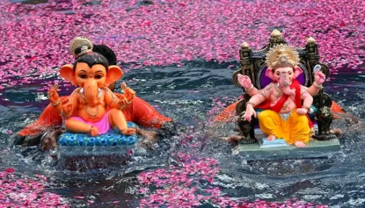 Ganesh Visarjan 2026: अनंत चतुर्दशी पर ऐसे दे गणपति बप्पा को विदाई