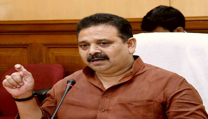 स्टांप विभाग के उपनिबंधकों तथा कनिष्ठ सहायकों के तबादलों की जांच ठंडे बस्ते में