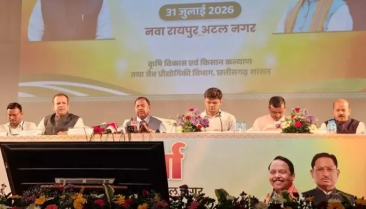 कृषि मंत्री रामविचार नेताम के दो टूक, कहा किसानों के साथ धोखाधड़ी बर्दाश्त नहीं, लाइसेंस रद्द किया जाएगा