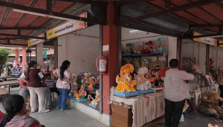 Ganesh-idols बेचकर जुटाए पांच करोड़, 186 tonnes मिट्टी की खपत हुई