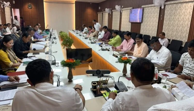 नवरात्र में घाटों के साथ मंदिर मार्ग खींचेंगे सभी का ध्यान, एबीसी सेंटर की क्षमता 132 से बढ़ाकर 300 होगी