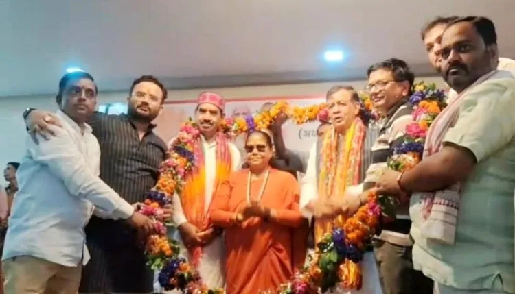 सनातन धर्म पर आपत्तिजनक बयान देने वालों को माफी मांगनी चाहिए : साध्वी निरंजन ज्योति