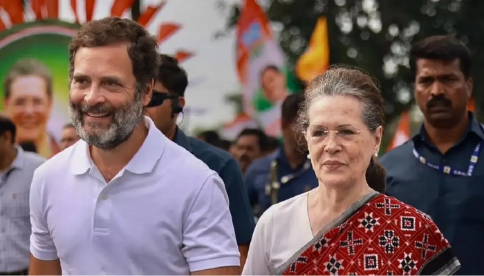 फर्जीवाड़े के आरोप में sonia gandhi को राहत, कोर्ट ने एफआईआर की मांग खारिज की