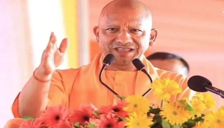 CM Yogi ने बस्ती को दी 504 करोड़ रुपये की सौगात, विपक्ष को आड़े हाथों लिया
