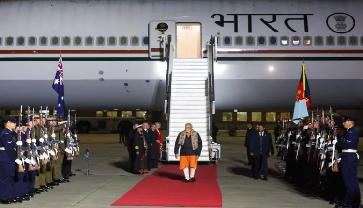 मेलबर्न पहुंचे पीएम मोदी: तीन दिवसीय ऑस्ट्रेलिया दौरे की शुरुआत, द्विपक्षीय संबंधों और आर्थिक साझेदारी को मिलेगी नई धार