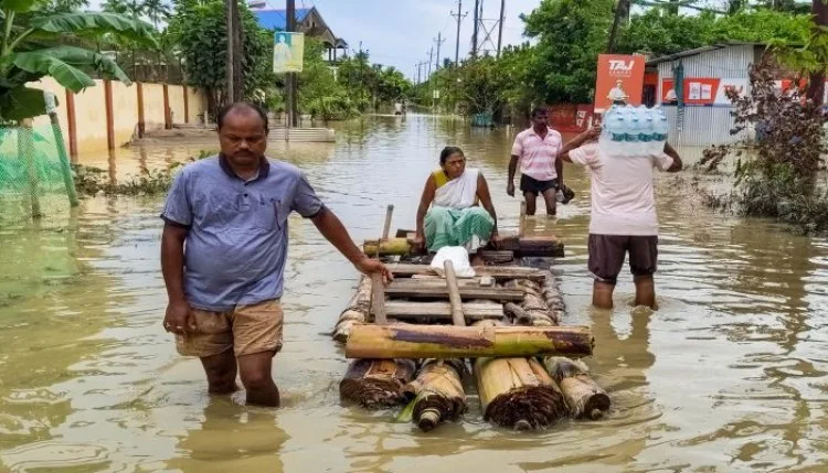 Assam Floods: देबब्रत सैकिया ने असम सरकार से की पुनर्वास परियोजना शुरू करने की अपील