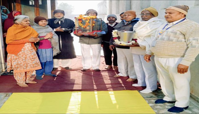 दिव्य साई ज्योति के नगर में आगमन पर साई भक्तों में खुशी