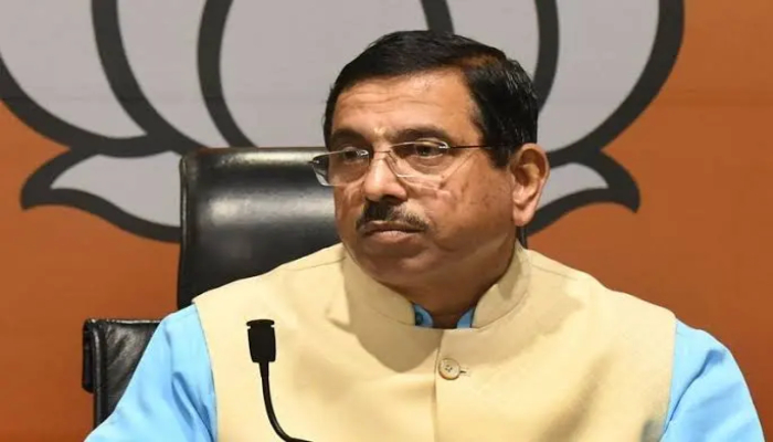बीआईएस को उपभोक्ता पहल और आउटरीच मजबूत करना जरूरीः प्रल्हाद जोशी