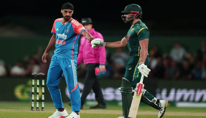 AUS vs IND 3rd T20 Live Score : ऑस्ट्रेलिया ने भारत को दिया 187 रनों का टारगेट, डेविड-स्टोइनिस ने जड़ी फिफ्टी