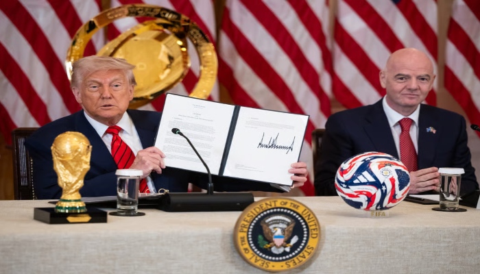 FIFA World Cup 2026: ट्रंप ने कहा-ईरानी टीम का अमेरिका में होगा स्वागत, बढ़ते तनाव के बीच बड़ी कूटनीतिक पहल