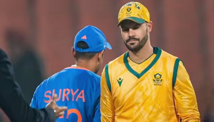 IND vs SA 3rd T20I Live Score: भारत ने टॉस जीतकर चुनी गेंदबाजी, हर्षित-कुलदीप की वापसी, बुमराह बाहर