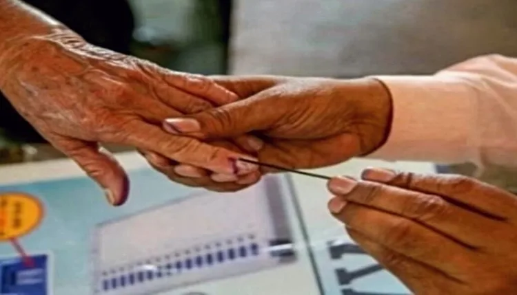 MLC शिक्षक चुनाव 2026 को लेकर मऊ में निष्पक्ष चुनाव की तैयारी पूरी