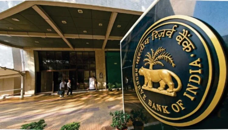 रुपये को मिलेगी मजबूती की राह! CAD घटने और FTA से बढ़ेंगे नए अवसर
