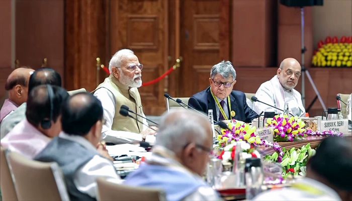 टीम इंडिया की तरह काम करे केंद्र और राज्य सरकार, कोई लक्ष्य असंभव नहींः PM Modi