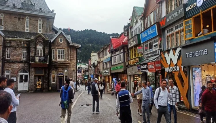 हिमाचल में बदला मौसम, शिमला में सुबह खिली धूप तो शाम को हुई बारिश