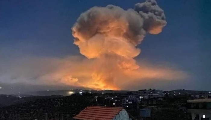 ब्रिटेन-फ्रांस ने सीरिया में की एयर स्‍ट्राइक, बमों से उड़ाया आतंकियों का भूमिगत हथियार डिपो