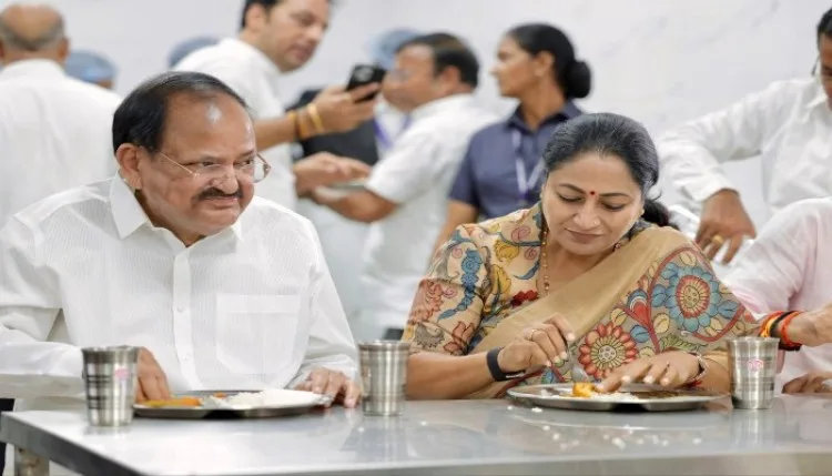दिल्ली में  पांच रुपये में मिलेगा पौष्टिक भोजन, 100 अटल कैंटीन खुले, लाभान्वित होगे एक लाख लोग