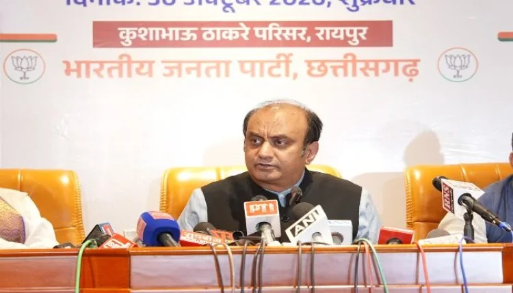 विपक्ष पर सुधांशुु का तंज, कहा- देश की तरक्की में बाधा बन रही कांग्रेस